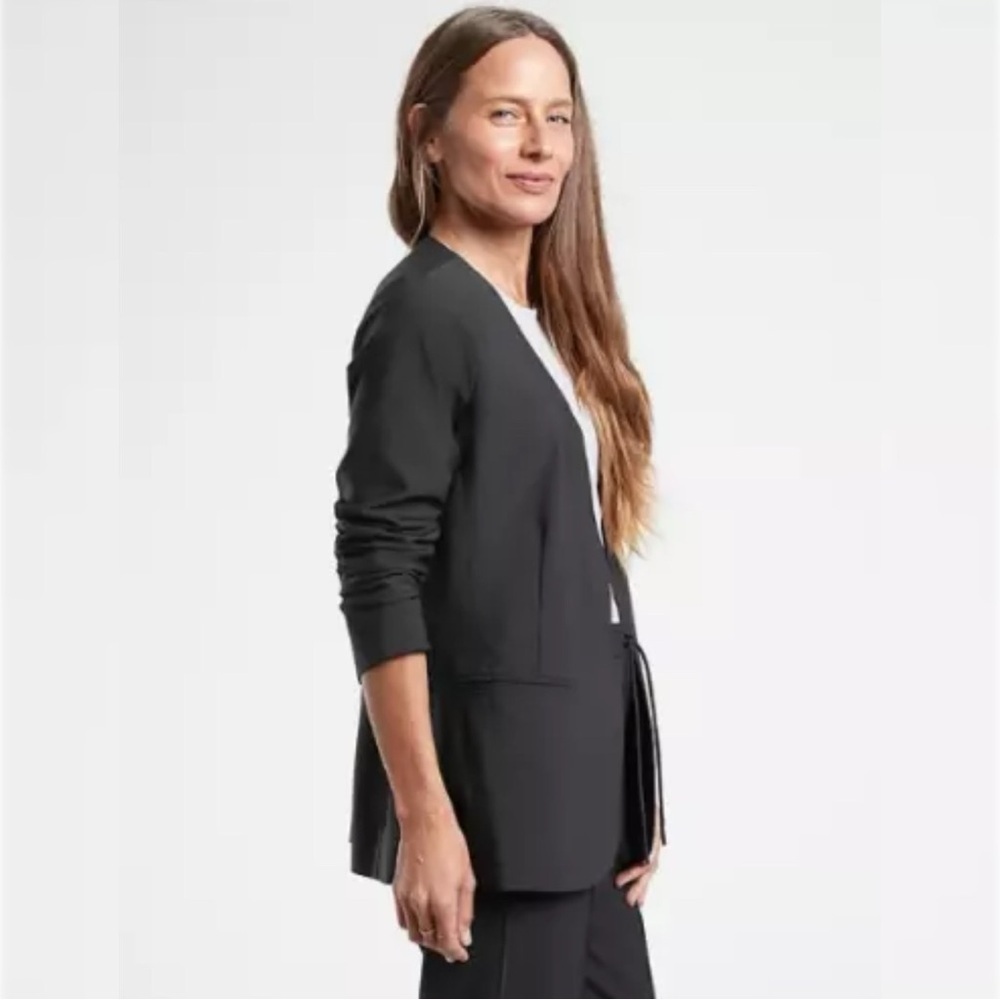 Athleta Avenue Blazer Jacket Black Packable UPF50+ Business Classic Work 6 - Picture 2 of 16